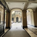 Cantine Barbaroux - そろりと入る