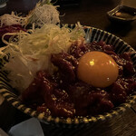 馬の串ん - ユッケ丼