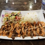 Omer's Kebab - ビーフケバブプレート。