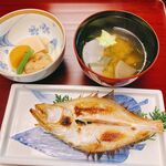 西村屋　本館 - 