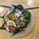 かもめ食堂 - 刺し身の盛合せ