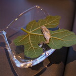 プレゼンテ スギ - 鰻の骨のオーブン焼き、辛味スパイス