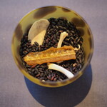 プレゼンテ スギ - 鰻の骨のオーブン焼き、辛味スパイス