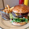 MARQUIS BURGER WORKS - 料理写真:クラシックバーガー