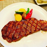 MIDO RESTAURANT PIC NIKA -  MIDO RESTAURANT PIC NIKA -