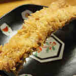 大阪串かつ てん家わん屋 - 【季節串】「穴子の串かつ」：雄雄しい食感の後に、
      油をまとって艶やかさを増した穴子の香り♪
      