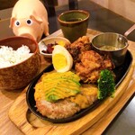 早稲田 モンスターズ キッチン - ビッグベア定食