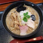 煮干し中華そば・つけ麺 海猫 - 海猫①(*´>ω<`*)