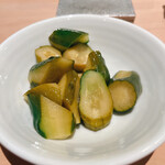 たつ庄 - きゅうりの酢漬け
