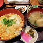 Waragitei Shimaya - 地鶏レバー親子丼