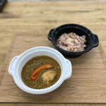 キッチュデデリ - フルーツスパイスカレー