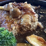 はれるや - 【鉄板ハンバーグ定食】ハンバーーグ！！