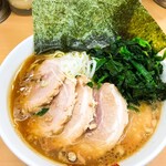 横浜ラーメン 町田家 - 