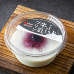 Uemura Be-Su - 牛乳プリン　200円