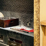 富小路 やま岸 - ◎琵琶湖の天然うなぎを炭火でじっくり焼いて行く！