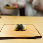 富小路 やま岸 - ◎稚鮎の握り寿司