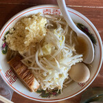 活龍 - 豚そば　860円