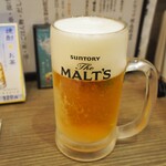 おか長 - 生ビール（290円）