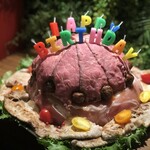 konfiansushampamba-andokafe - お誕生日お祝いに肉ケーキいかがでしょうか♪