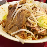 ラーメン二郎 - この日の豚