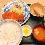 Katsuraku - ロースカツ120g定食