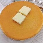 ミルク&パフェ よつ葉ホワイトコージ - 