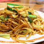 華味 - 味付けは塩辛すぎず、オイスターソースだろうか、独特の旨味を効かせてある