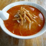 かつ平 - 鉄火麺小辛（500円）