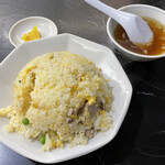 中国料理 登龍 - 炒飯(普通盛り)