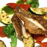 ラ・ファットリア - 新潟産鮮魚のポワレ、ローズマリー風味のサルサヴェルデとトマトのアグロドルチェ