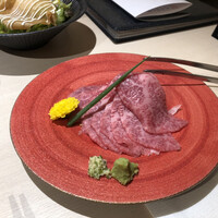 牛刺しと焼肉 仔虎 クリスロード店 - 