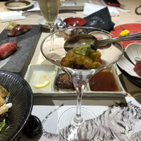 牛刺しと焼肉 仔虎 クリスロード店 - 