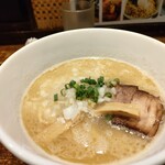 Menya Kotobuki - 濃厚鶏白湯800円