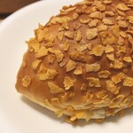 ベーカリー ハナ - 焼きカレーパン