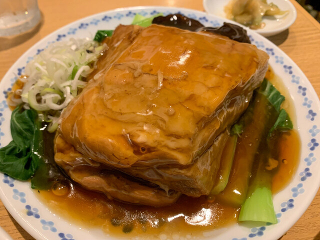 四つ角飯店 - 角煮定食（１１００円）