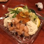 サーモンとエビ 鮮魚旬菜 のらばる - 