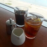 ヒポポパパ - アイスレモンティー＆アイスコーヒー