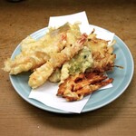 天ぷら 中山 - 天ぷら盛合わせ  1,320円 海老二本、魚二種、野菜二種