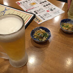 Aozora Sakaba Magurono Kibareya - ビールとお通し。