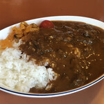 渡部商店 - ランチ友の馬肉カレー大盛り@750円