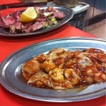 京城苑 - ホルモン1100円…でも量はそれなりにあります。