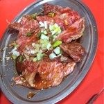 京城苑 - カルビ1100円。味重視！