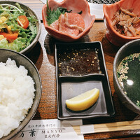 近江牛専門店 万葉 まえだ亭 - 