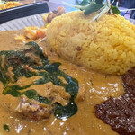 スパイス食堂 ニッキ - サバとバジルのココナッツカレー