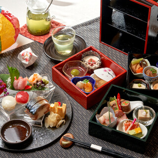 [Weekday lunch limited to 2-4 people] Nodate Bento (boxed lunch) (4,400 yen including tax)