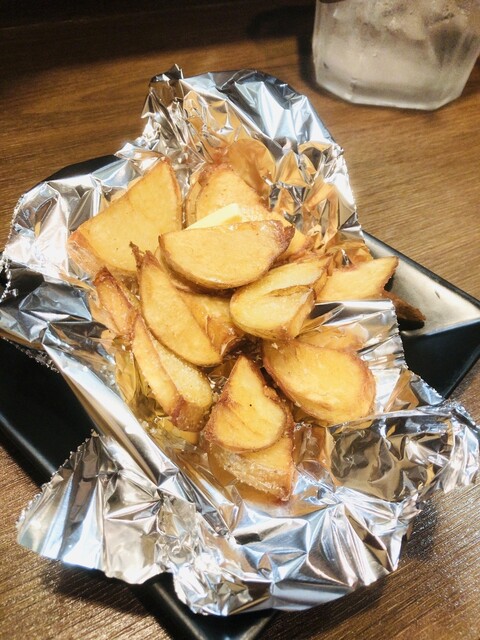 Kitchen &amp; Liquor Yuya Ke