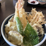 tempurakappoutenshin - えび野菜天丼