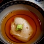 茜坂大沼 - 蕎麦がき・・・蕎麦がき大好きなのですが、初めての食感。感動です。日本料理店らしいしっかりした鰹出汁で頂けるのが最強です。