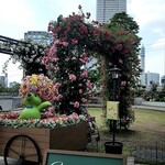 馬車道 大かわ - 市役所横