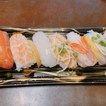 マックスバリュ - 料理写真:大好きな貝や海老､烏賊が揃ってる^ - ^